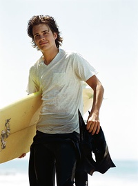 Johnny Simmons