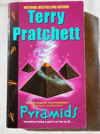 Pyramids By Terry Pratchett (Corgi)