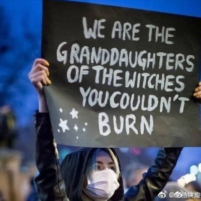 Avatar for 我们的命运也会像那辆大巴驶向坠落的黑夜吗