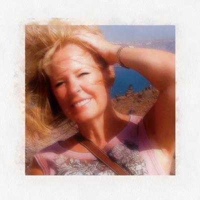 Avatar for Lois Bryan