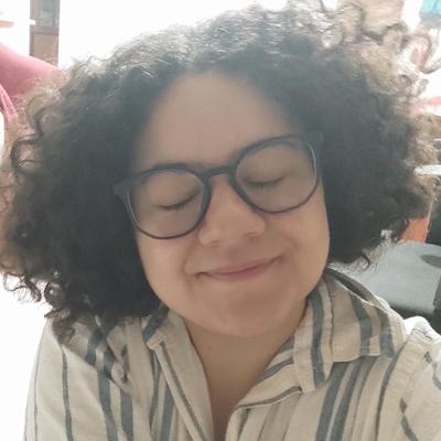 Avatar for Denise Só Come e Caga