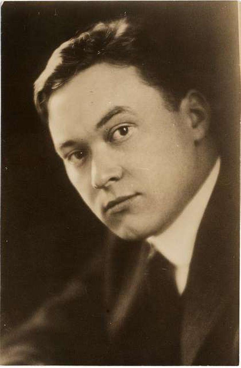 photograph of Walter Lippmann. photograph of Walter Lippmann.